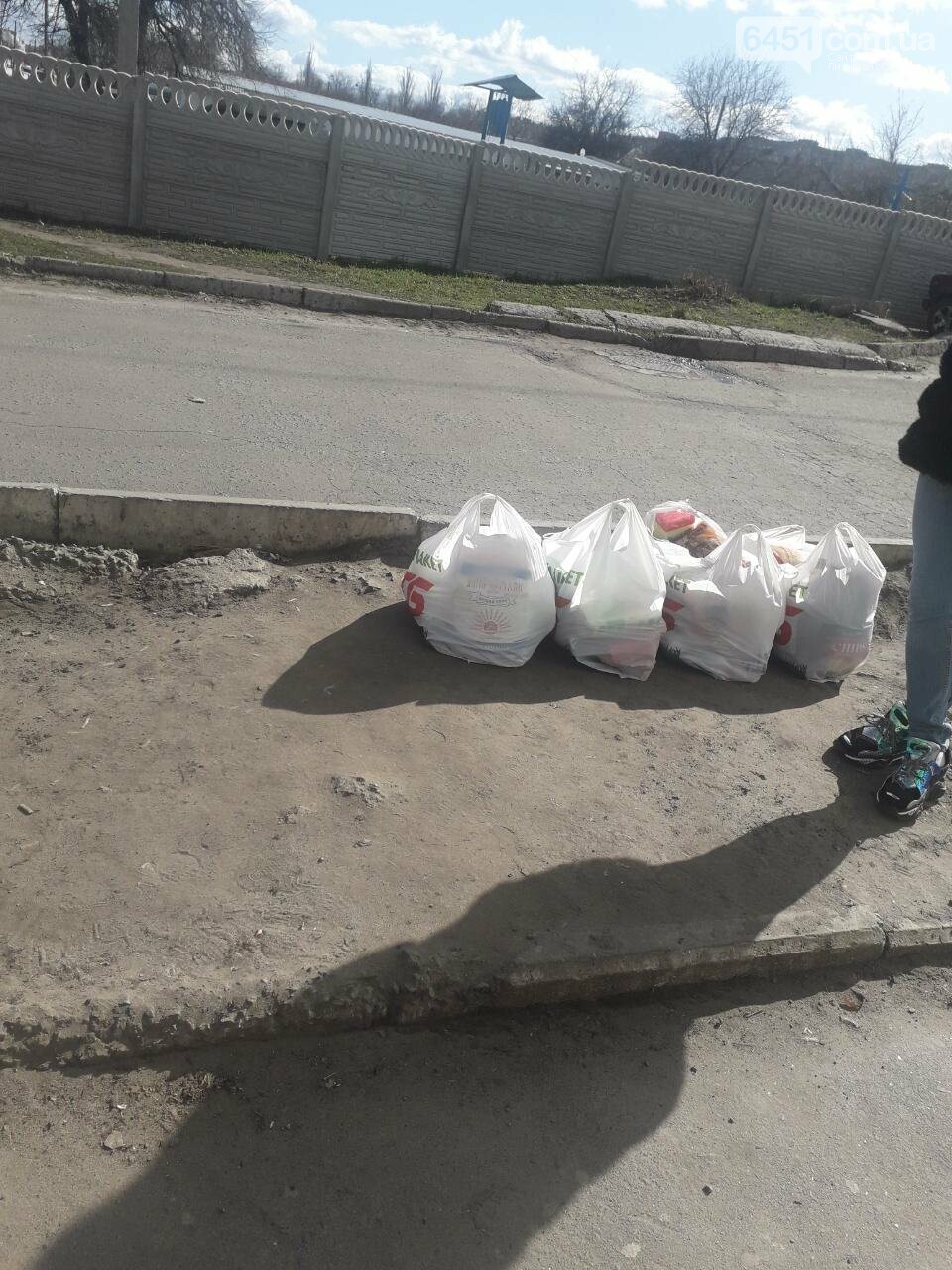 Ажиотажа нет, но продукты раскупают: что происходит в супер..., фото-6 Ажиотажа нет, но продукты раскупают: что происходит в супермаркетах Лисичанска накануне карантина (фоторепортаж), фото-6